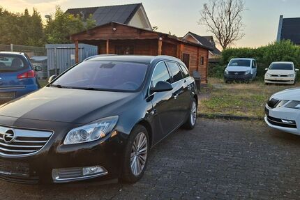 Opel Insignia 251.545 km 3.399 &euro; Gründau 63584