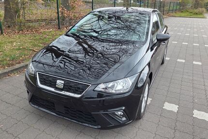 Seat Ibiza 83.000 km 10.590 &euro; Hamburg 22607