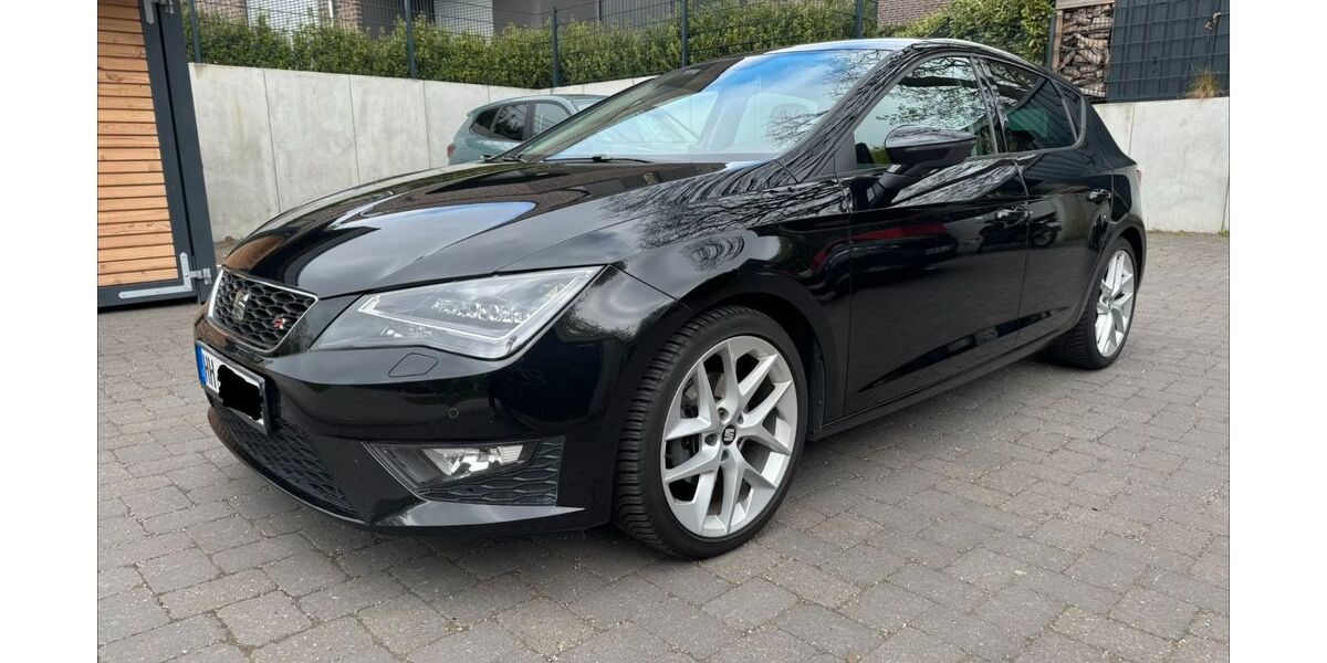 Seat Leon 137.500 km 10.900 &euro; Wedel 22880
