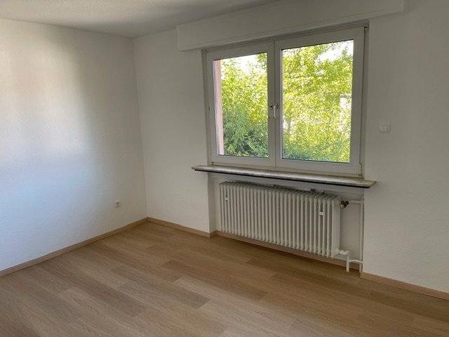 Bungalow Homberg (Efze) - 8 Zimmer, 170 m&sup2;, 365.000&euro; | Angebot:27121035