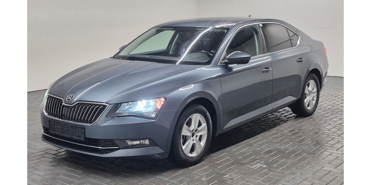 Skoda Superb 134.000 km 13.480 &euro; Langenweddingen 39171