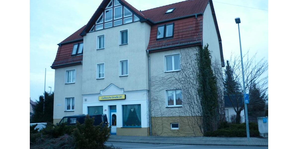 Etagenwohnung Schönebeck (Elbe) - 2 Zimmer, 52 m&sup2;, 270&euro; | Angebot:25992962