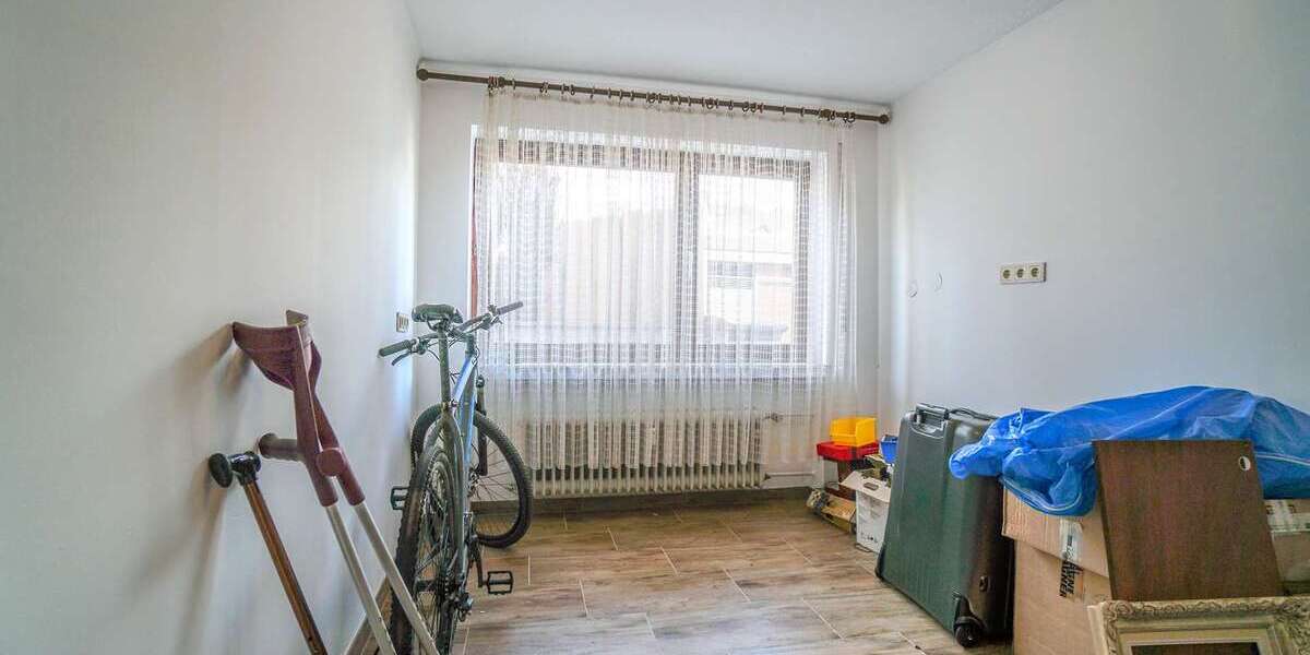 Wohn - und Gewerbeobjekt mit 5 Einheiten in Herborn OT - Mehrfamilienhaus, Wohnhaus Herborn | Angebot:26845135