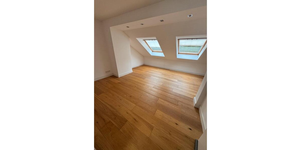 Reihenhaus Recklinghausen - 6 Zimmer, 195 m&sup2;, 3.040&euro; | Angebot:26295241