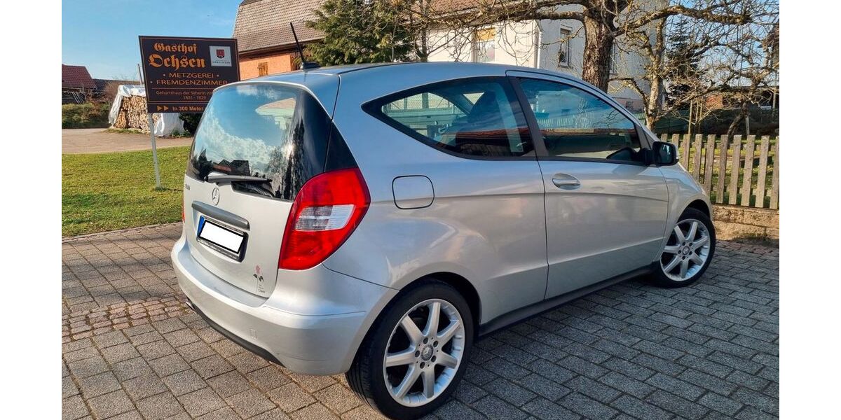 Mercedes-Benz A 180 163.900 km 3.300 &euro; Oberstenfeld 71720