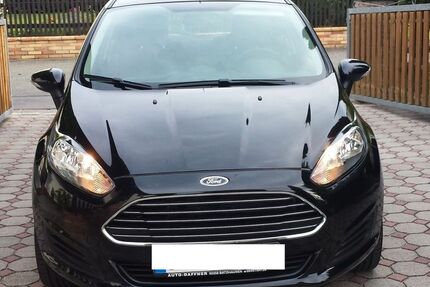 Ford Fiesta 153.000 km 4.900 &euro; Weiden 92637