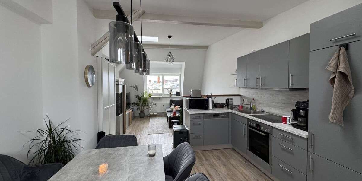 Etagenwohnung Lübeck Sankt Jürgen - 3 Zimmer, 82 m&sup2;, 1.430&euro; | Angebot:27324967