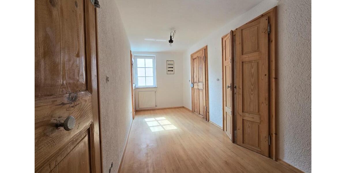 Doppelhaushälfte Flörsheim am Main - 5 Zimmer, 168 m&sup2;, 2.350&euro; | Angebot:25592606