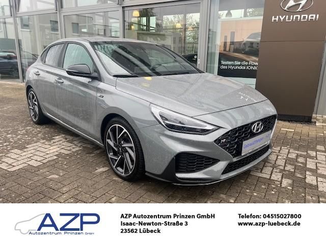 i30