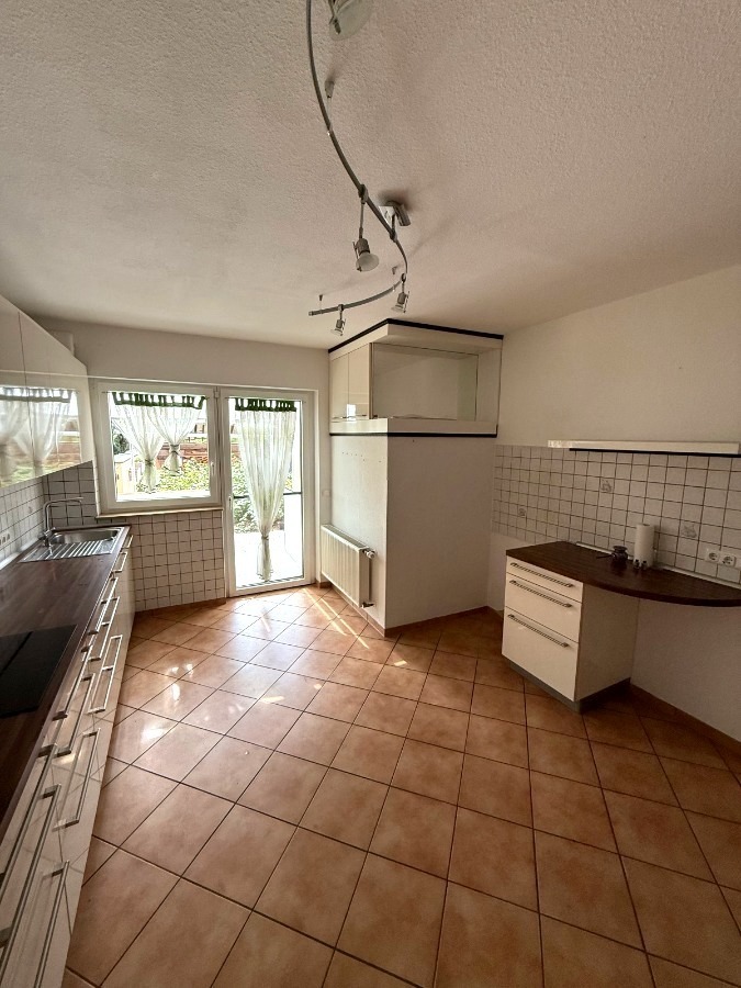 Stilvolle DHH klimatisiert mit Garten, Terrasse & Keller – 4 Etagen in bester Lage