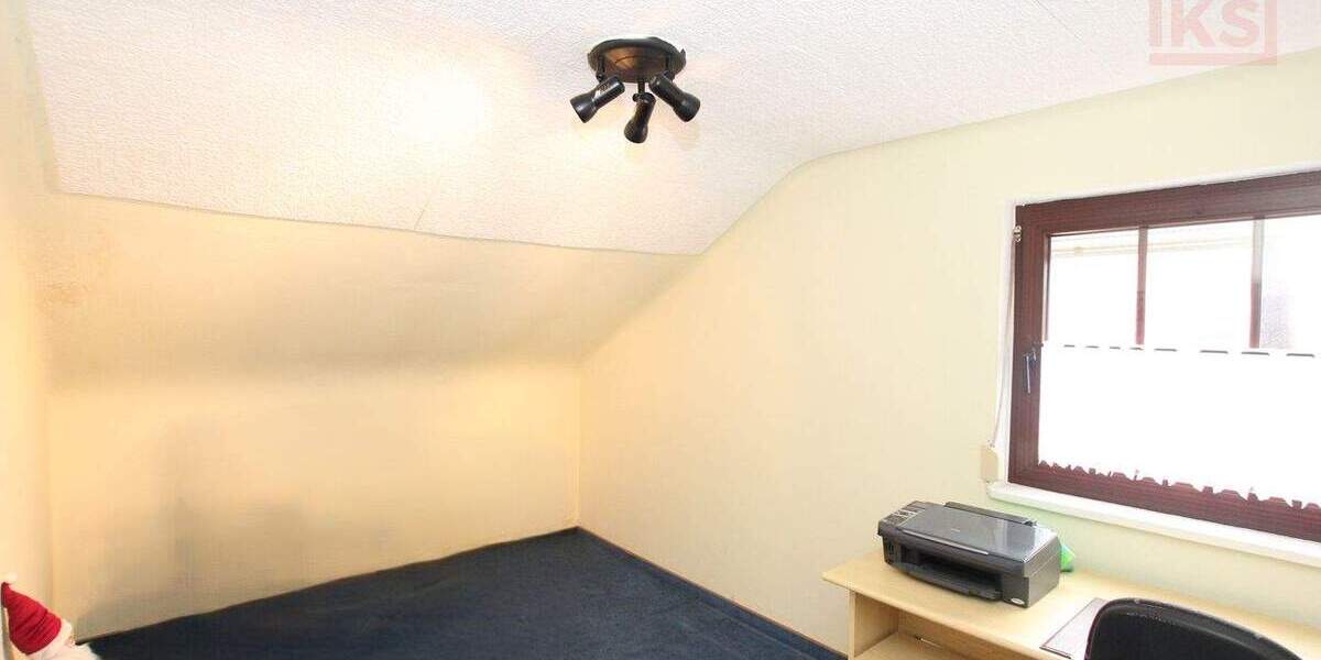 Einfamilienhaus Schwalbach - 5 Zimmer, 105 m&sup2;, 199.000&euro; | Angebot:25673976