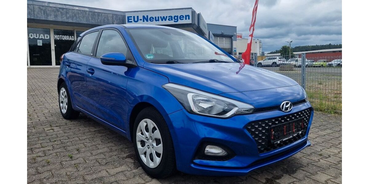 Hyundai i20 79.550 km 8.950 &euro; Thale 06502