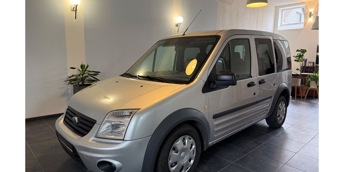 Ford Tourneo Connect 100.000 km 5.999 &euro; Gera 07552
