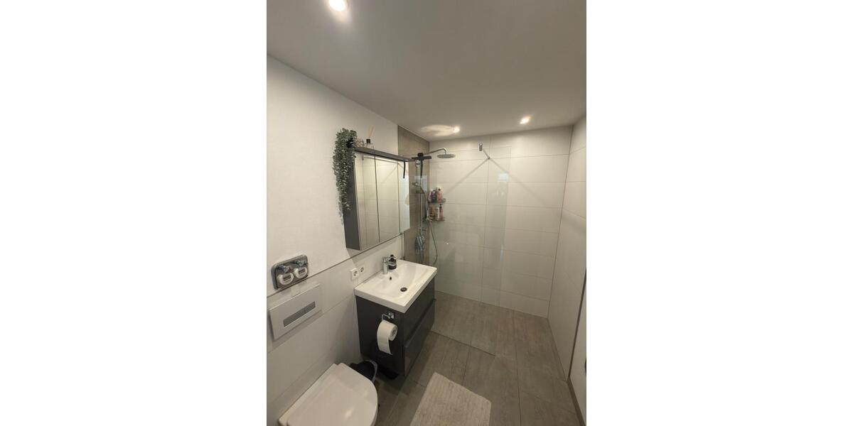 Etagenwohnung Schwieberdingen - 3 Zimmer, 74 m&sup2;, 1.060&euro; | Angebot:25905201