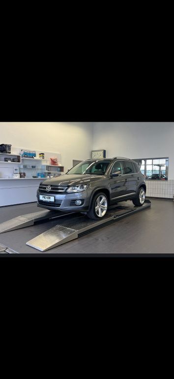 VW Tiguan 125.000 km 14.600 € Fredenbeck 21717