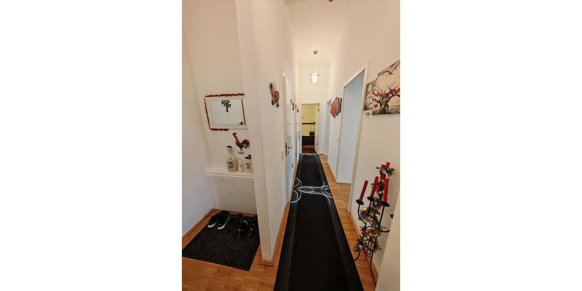 Etagenwohnung Lahr (Schwarzwald) - 3 Zimmer, 95 m&sup2;, 340.000&euro; | Angebot:26804439