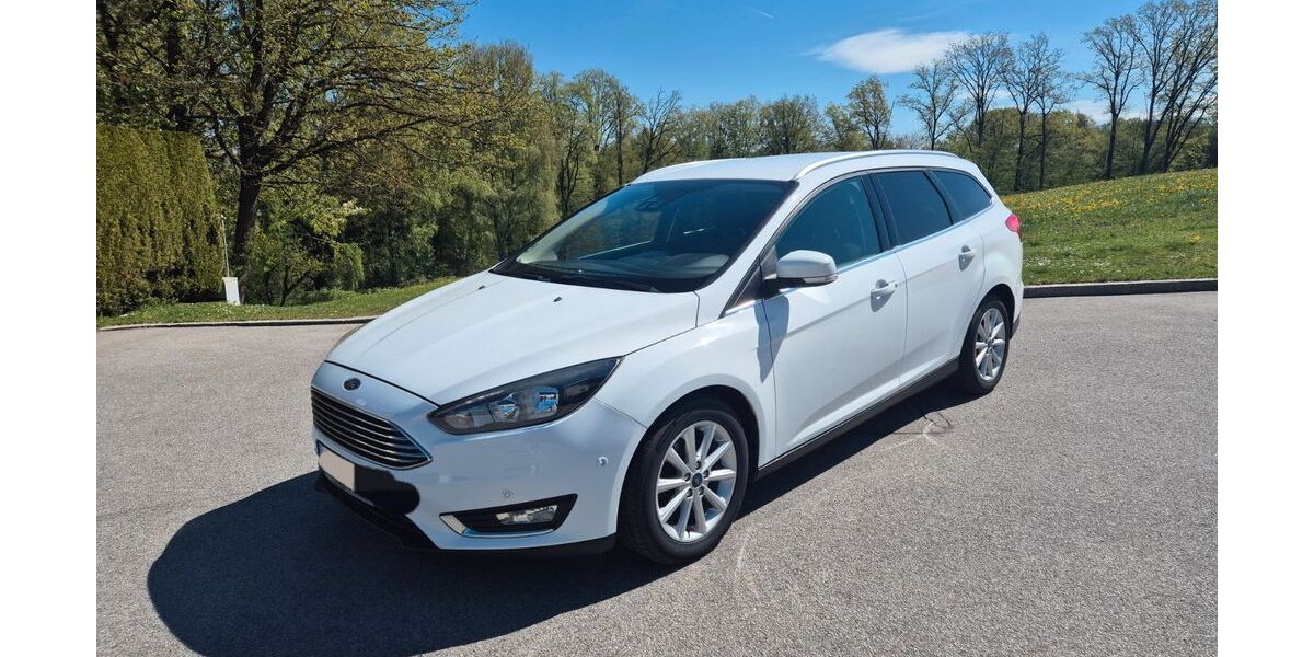 Ford Focus 124.081 km 8.950 &euro; Passau 94036