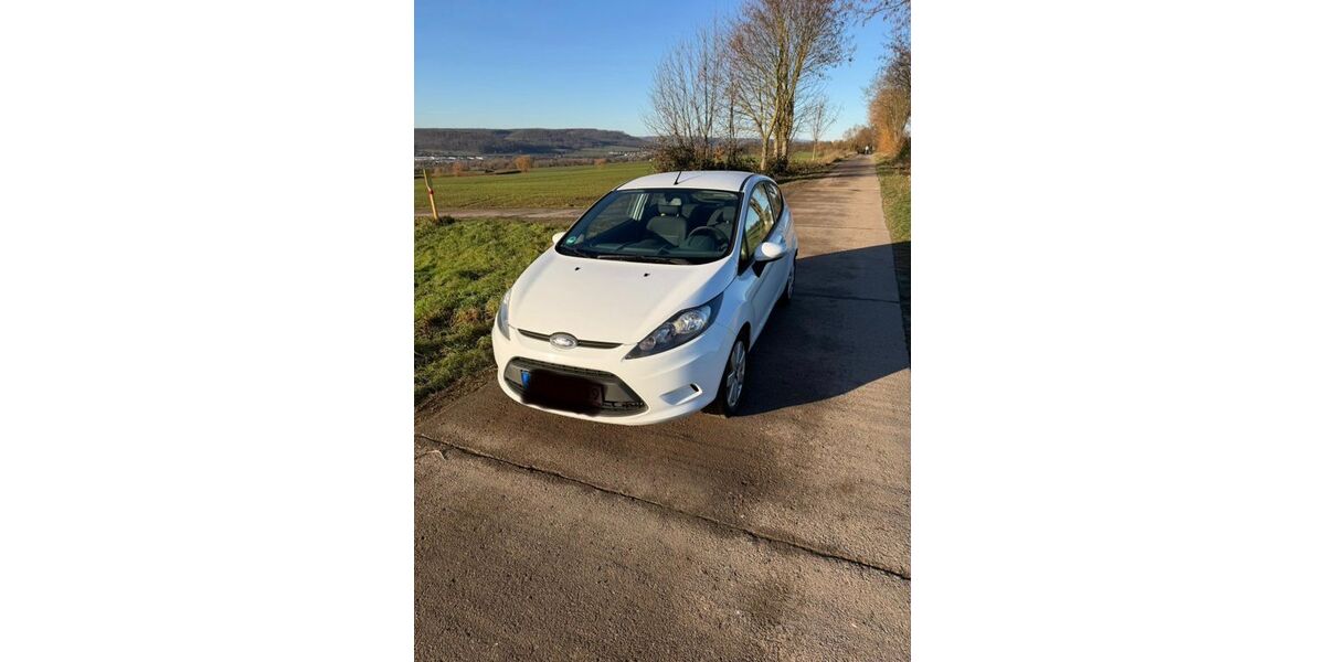 Ford Fiesta 200.000 km 2.500 &euro; Lauenförde 37697