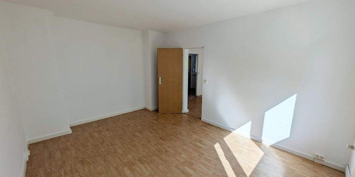 Etagenwohnung Limbach-Oberfrohna Oberfrohna - 2 Zimmer, 47 m&sup2;, 39.950&euro; | Angebot:25629883