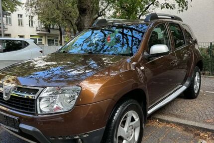 Dacia Duster 141.200 km 4.300 &euro; Berlin 13403
