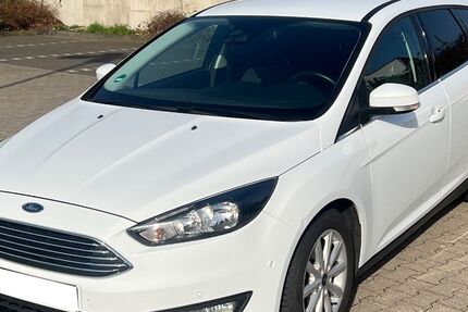 Ford Focus 122.400 km 9.500 &euro; Kerpen 50169