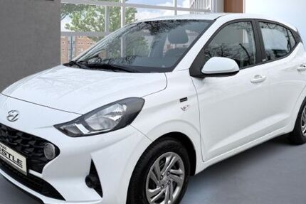 Hyundai i10 11.300 km 12.985 &euro; Augsburg 86165