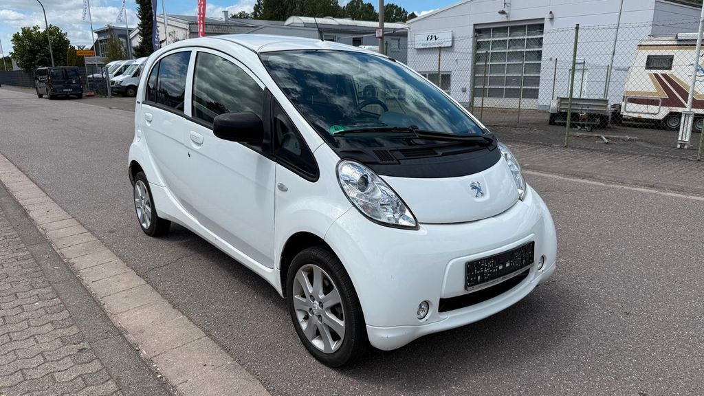 Peugeot iOn 61.196 km 5.900 &euro; Schwalbach Hülzweiler 66773