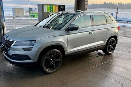 Skoda Karoq 77.000 km 22.100 &euro; Trossingen 78647