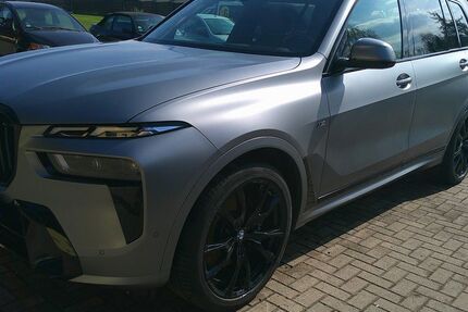BMW X7 40.000 km 99.900 &euro; Neddemin 17039