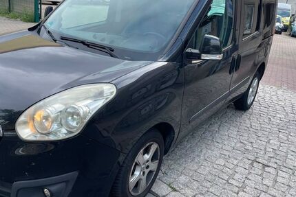 Opel Combo 205.782 km 2.950 &euro; Berlin 13409