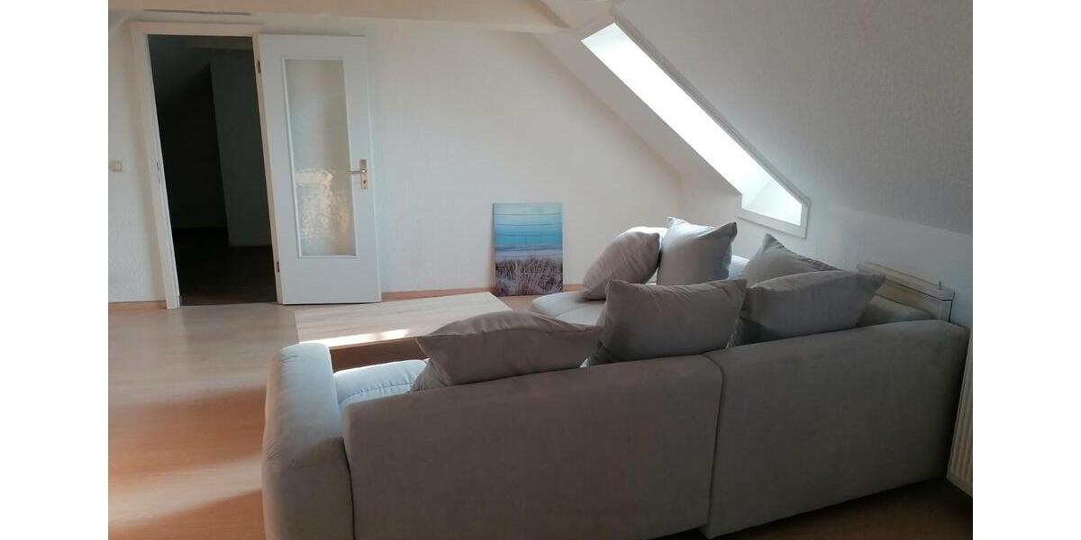 Dachgeschoßwohnung Guben - 2 Zimmer, 65 m&sup2;, 390&euro; | Angebot:26364950