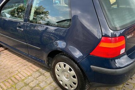 VW Golf 506.000 km 760 &euro; Kleve (N.R.W.) 47533