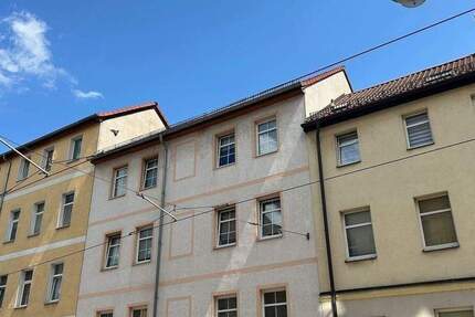 Kleine, süße 1-Raumwohnung mit Einbauküche und Innenhof im beliebten Hallenser Süden zu vermieten! 1 zimmer