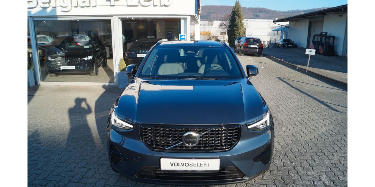 Volvo XC40 26.500 km 39.990 &euro; Meschede 59872