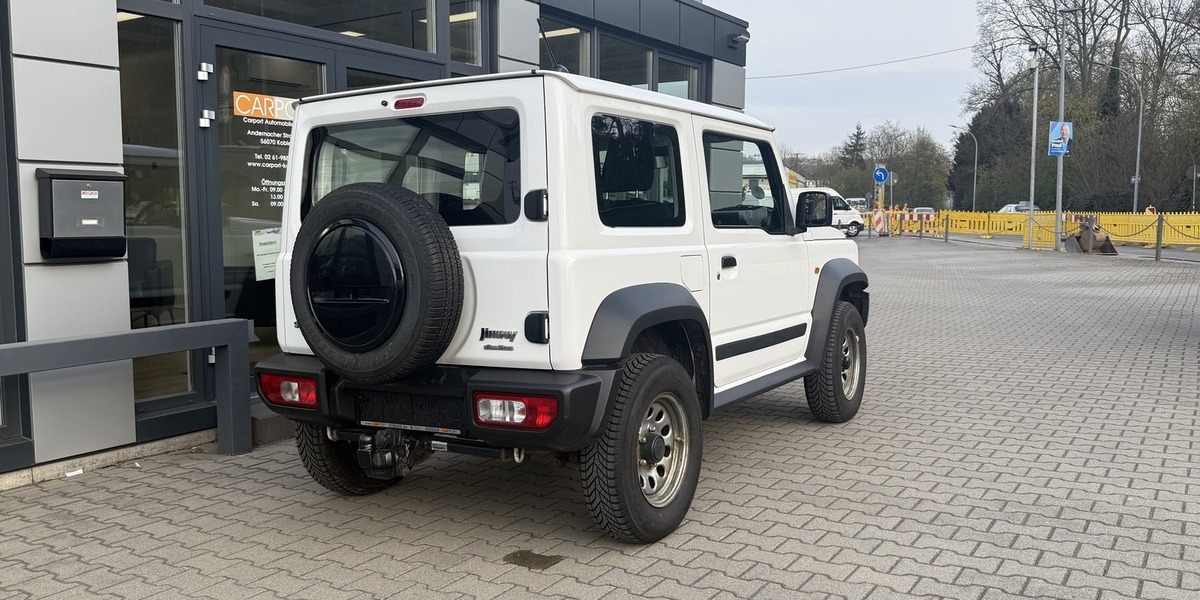 Suzuki Jimny 4-Sitzer 8-fach Bereift Comfort AllGrip 48.890 km 26.990 &euro; Koblenz 56070