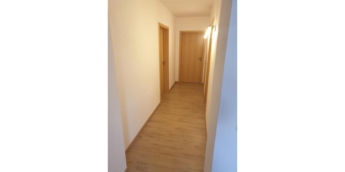 Doppelhaushälfte Rattelsdorf - 4 Zimmer, 120 m&sup2;, 1.250&euro; | Angebot:26652342