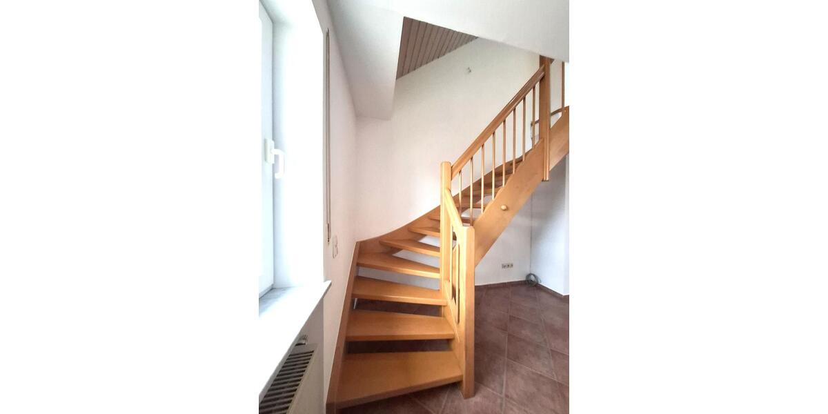 Maisonettenwohnung Deggendorf - 2.5 Zimmer, 77 m&sup2;, 245.000&euro; | Angebot:26888075