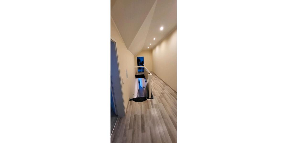 Einfamilienhaus Lage - 555.000&euro; | Angebot:26270954