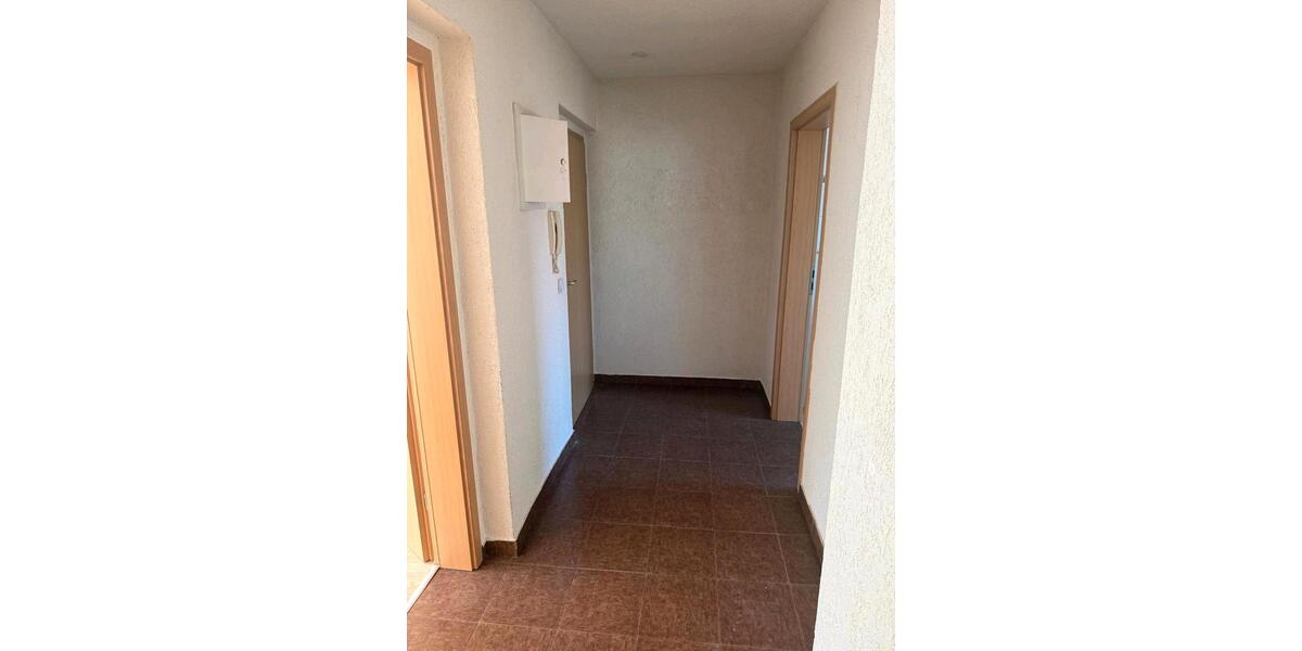 Etagenwohnung Burg - 1 Zimmer, 53 m&sup2;, 470&euro; | Angebot:26411642