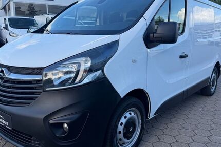 Opel Vivaro 170.598 km 10.900 &euro; Bönningstedt 25474