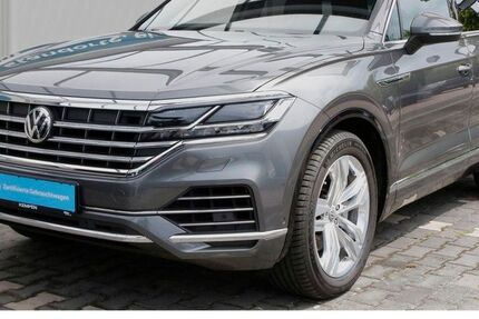 VW Touareg 99.900 km 45.450 € Meckenheim / Bonn 53340