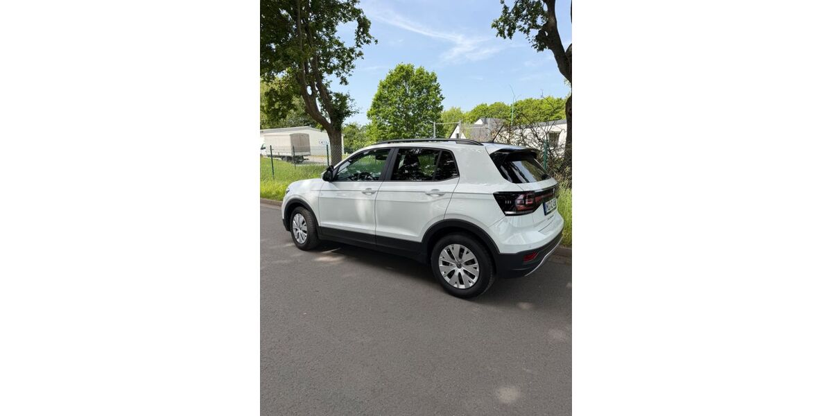 VW T-Cross 86.000 km 15.500 &euro; Minden 32427