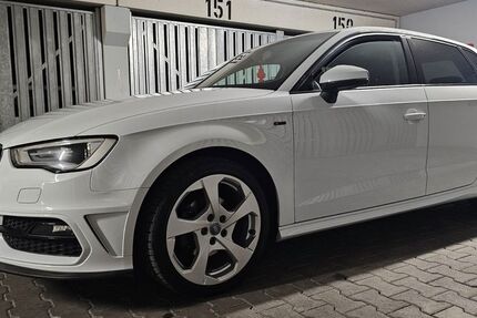 Audi A3 178.000 km 11.700 &euro; München 81739