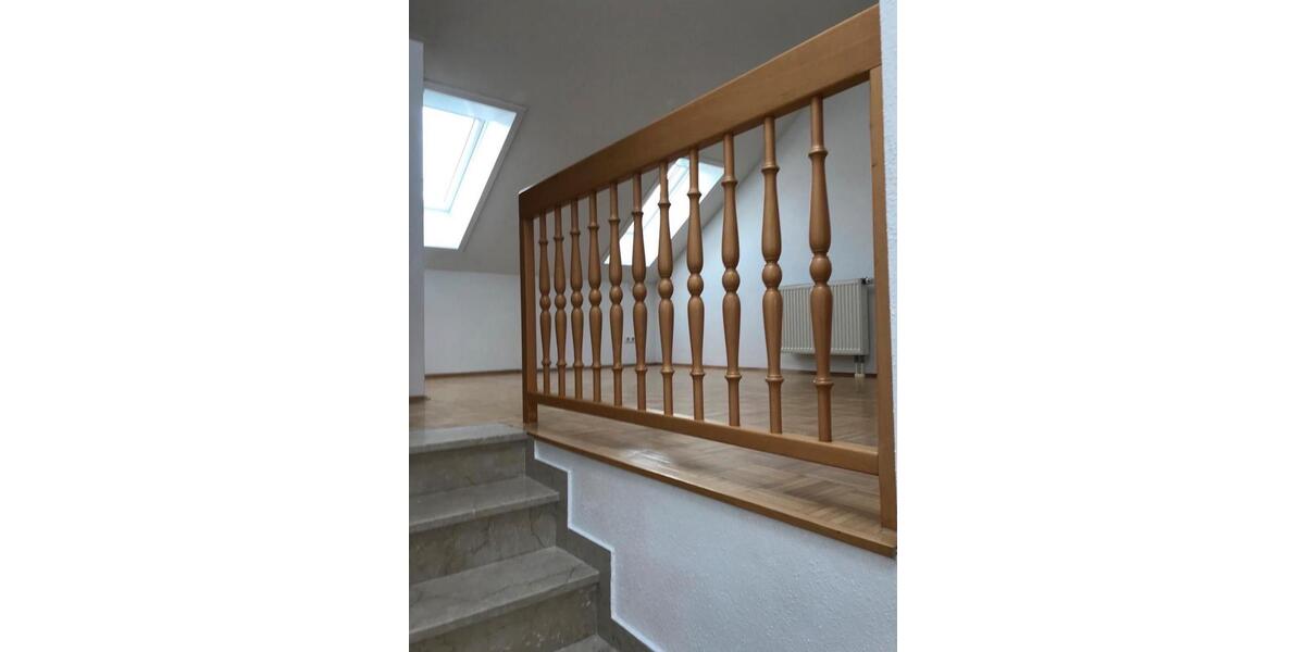 Dachgeschoßwohnung Regensburg Gallingkofen - 2 Zimmer, 44 m&sup2;, 240.000&euro; | Angebot:25977190