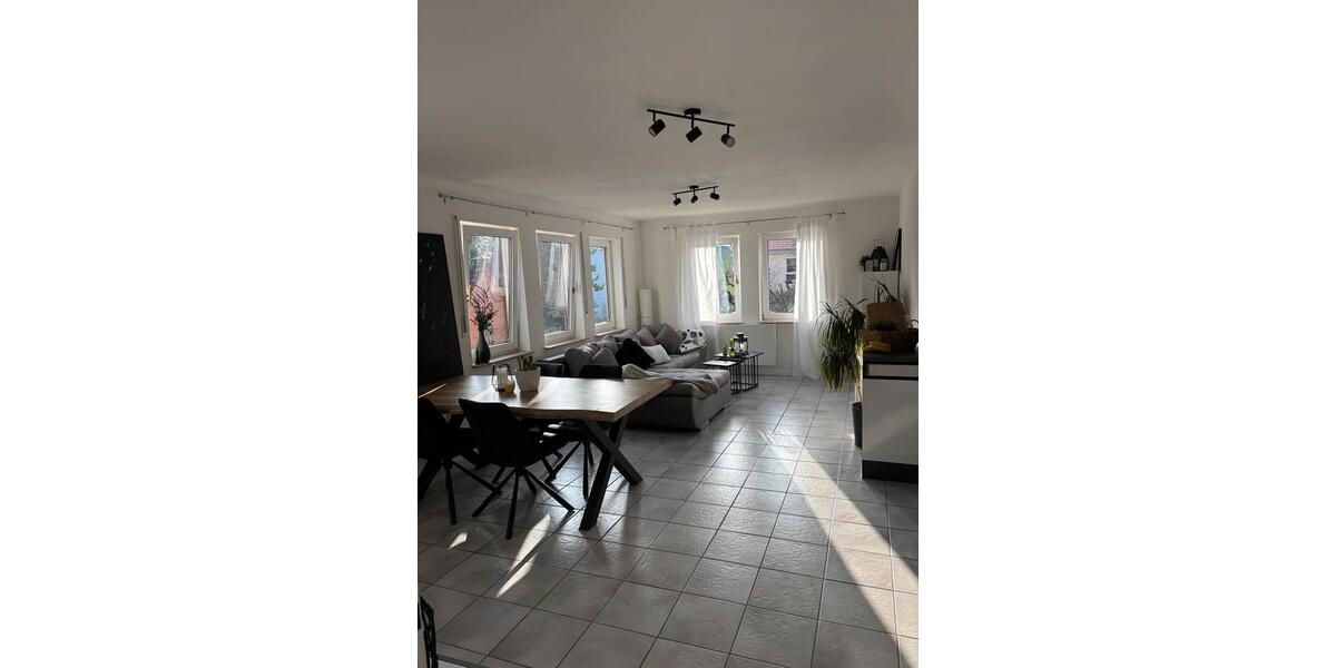 Erdgeschoßwohnung Schrozberg - 2 Zimmer, 75 m&sup2;, 800&euro; | Angebot:25421006