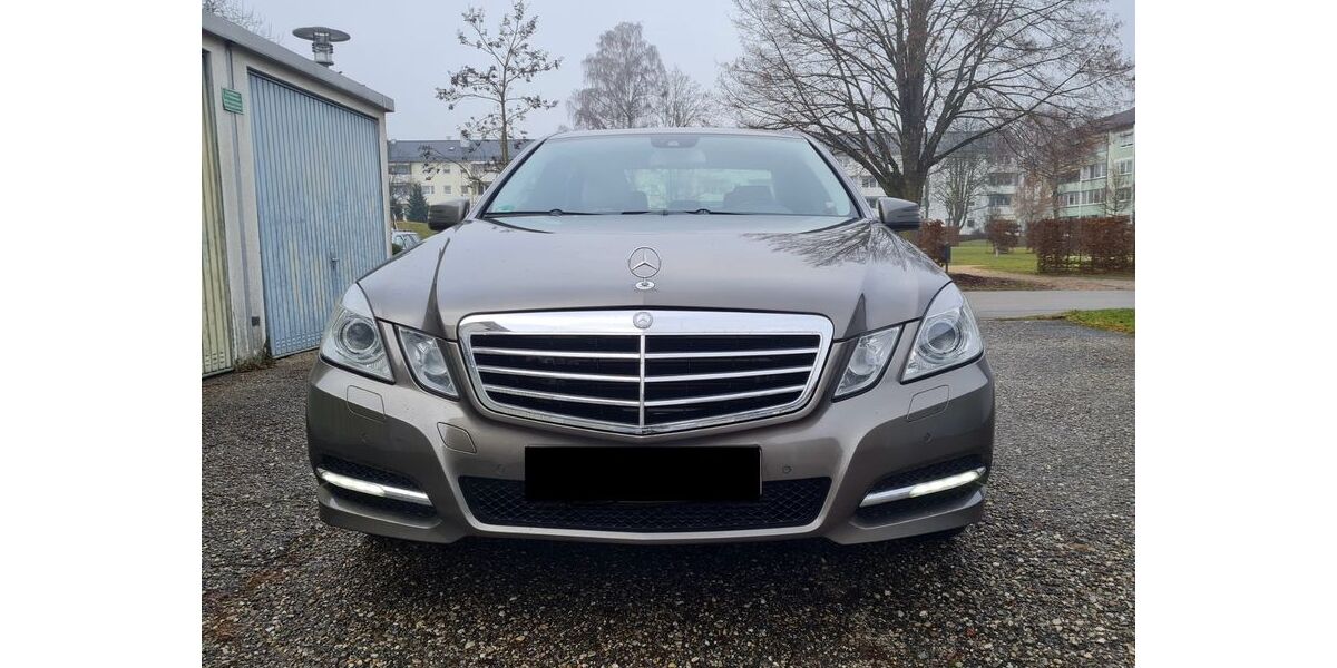 Mercedes-Benz E 300 232.000 km 9.990 &euro; Emmerting 84547