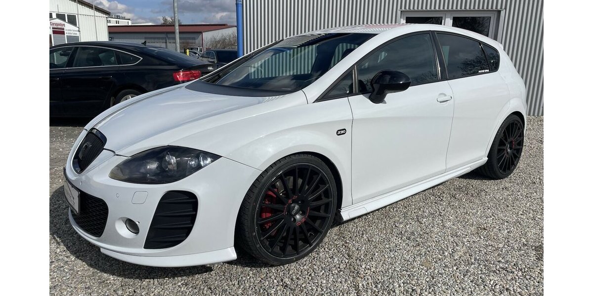 Seat Leon Cupra R LIMITED (178 of 200) WTCC CHAMPION 131.000 km 13.750 &euro; Altdorf 84032