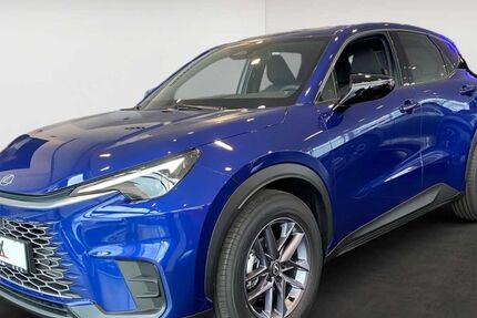 Lexus LBX 1.500 km 30.444 &euro; Frankfurt 60314