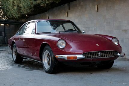 Ferrari 365 53.207 km 167.000 &euro; Frankfurt am Main 65933