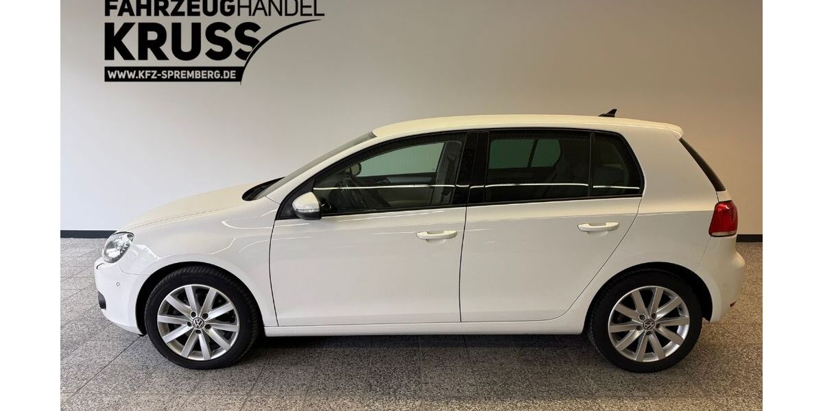 VW Golf 98.000 km 8.490 &euro; Spremberg 03130